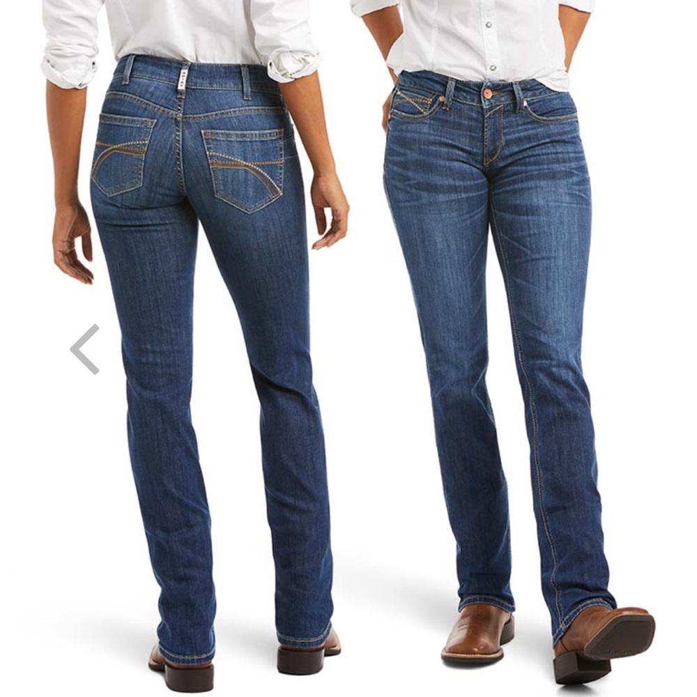 NWT Ariat R.E.A.L. Mid Rise Brenda Straight Jean